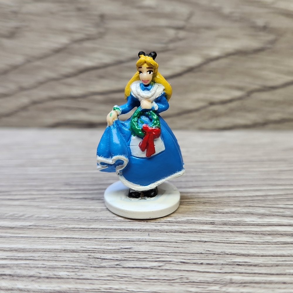 🖤 Disney Holiday Collector Packs Park Series Alice in Wonderland Mini Figure